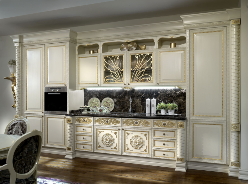 Как создать дизайн кухни в стиле барокко? Лучшие материалы, мебель и декор для интерьера