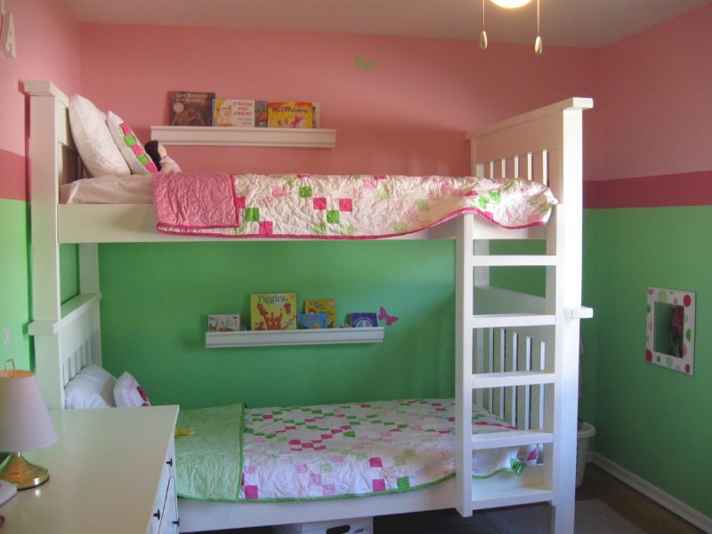 Комната для двух девочек: дизайн, зонирование, планировки, отделка, мебель, освещение